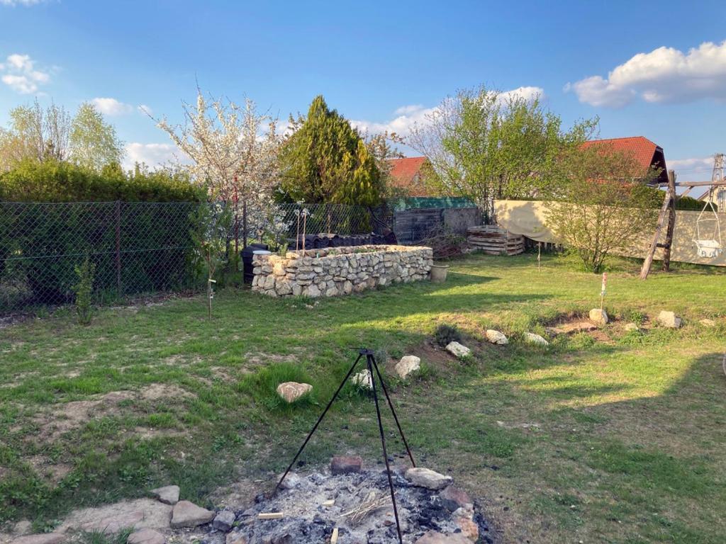 Karadi Apartman Zánka Zewnętrze zdjęcie